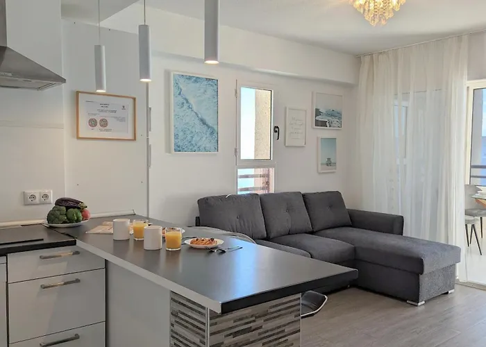 Tropic Mar Sea View Apartments